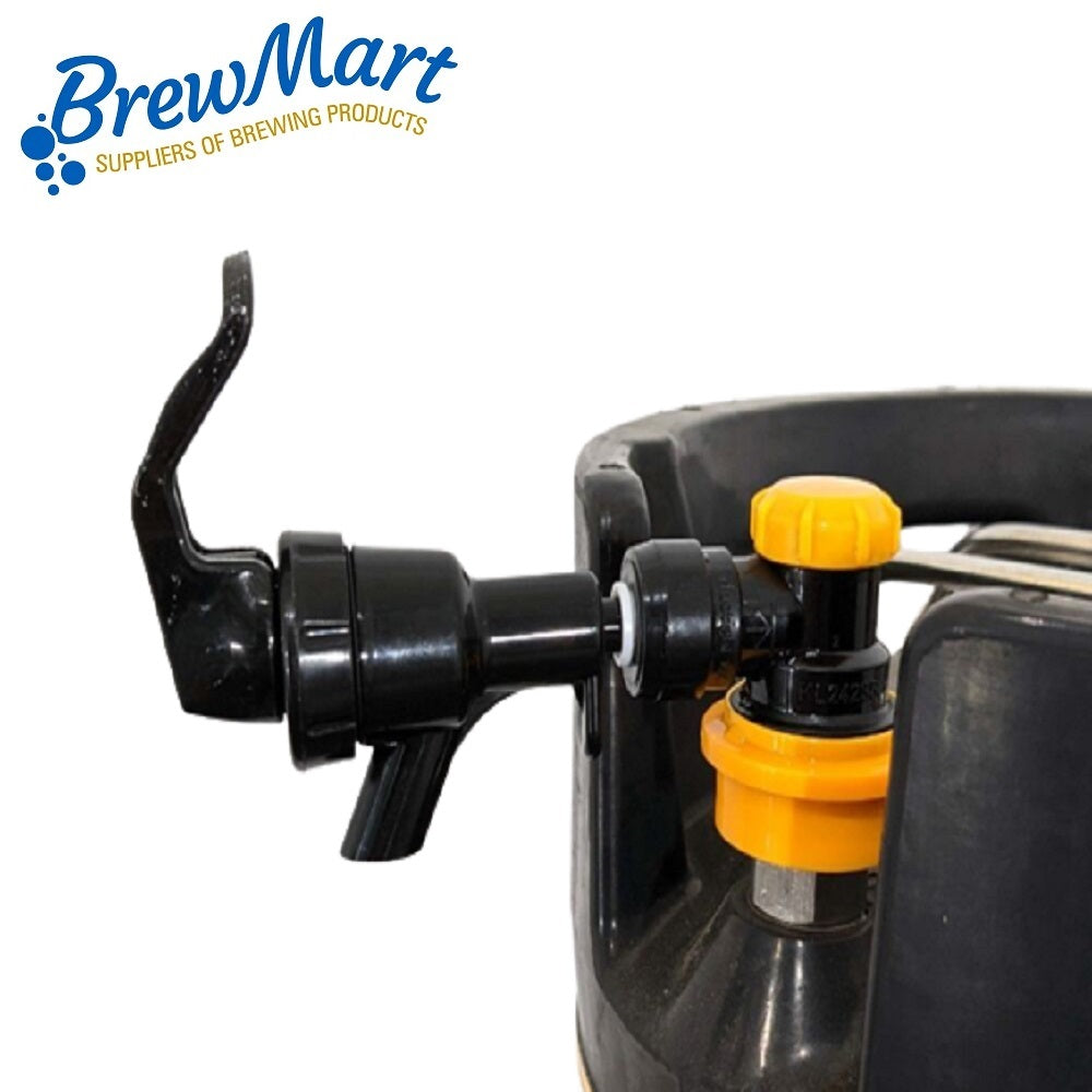 TAP PLASTIC WITH DUO TIGHT FITTING